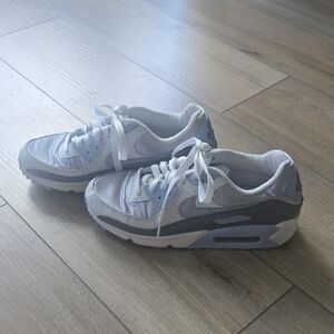 Nike Air Max 90 size 8 Great Condition!
